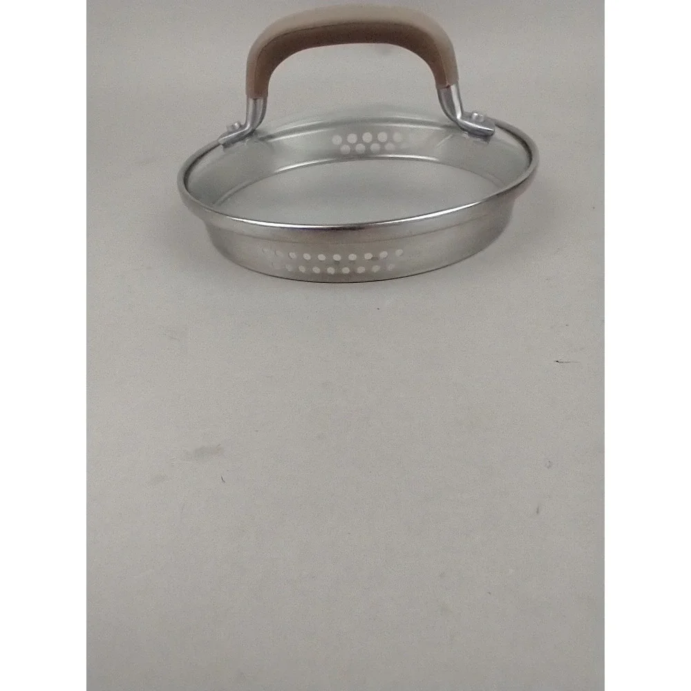 Circulon 7 Inch Straining Glass Lid Stainless Steel Rim‎ Tan Handle XFAK2007154